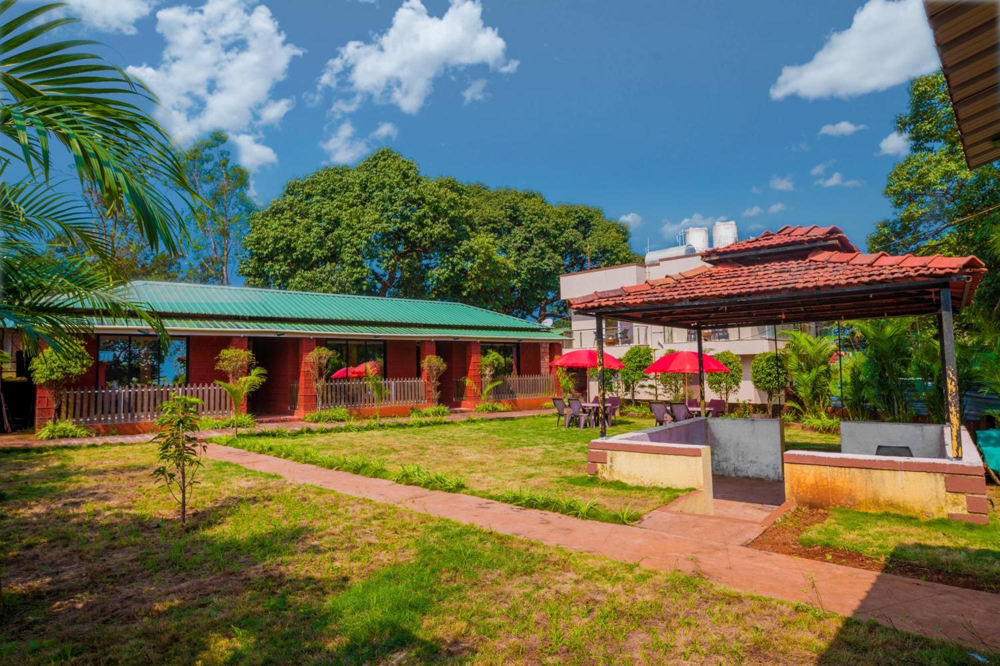 Oakwood Mahabaleshwar Hotel Exterior photo